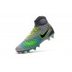 2018 Botas de fútbol Nike Magista Obra II FG