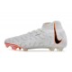 Taco Nike Phantom Luna Elite Nu FG Blanco Negro Total Naranja