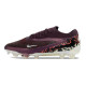 Zapatilla Nike Phantom 6 Low Elite FG Flechazo Burdeos Rojo Univ Fósil