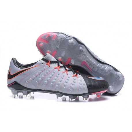 Zapatillas de fútbol Nike HyperVenom Phantom III FG Para Hombre